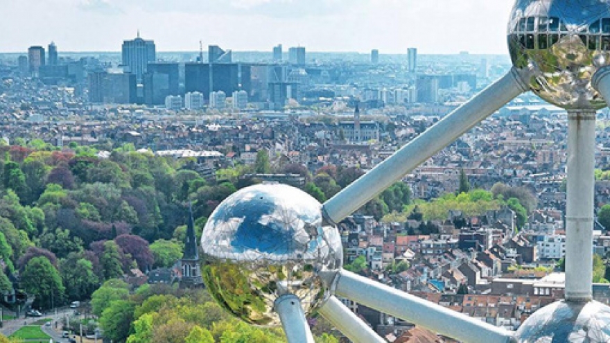 Share EUr story essay competition launches in Vietnam