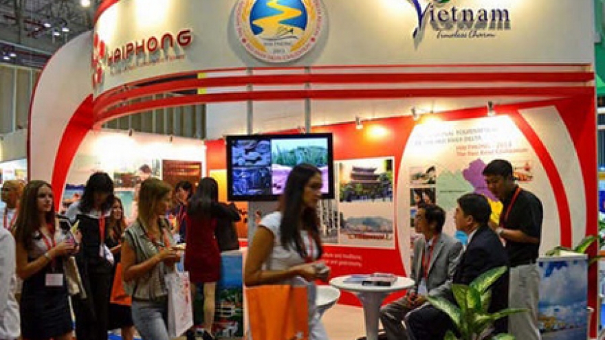 East - West Economic Corridor 2015 opens in Danang