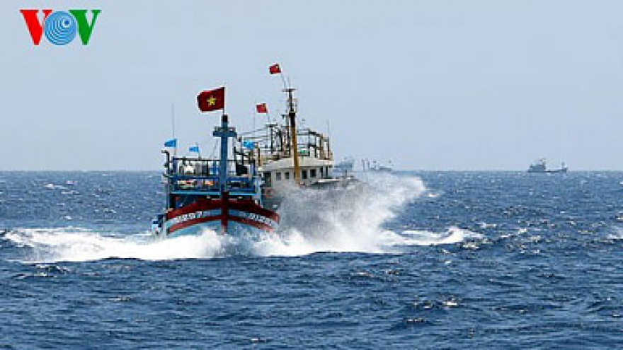 Scholars calls for peaceful solutions to East Sea dispute