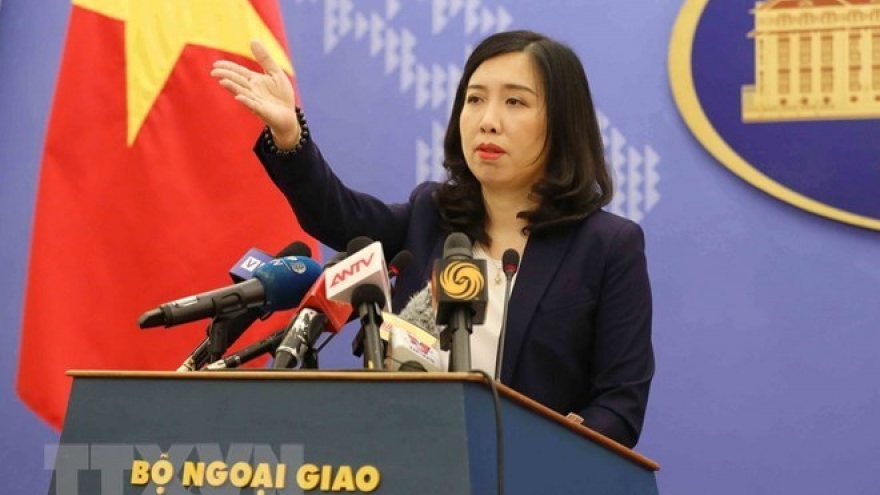 Vietnam asks China to maintain peace in East Sea