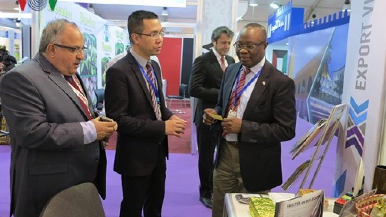 Vietnamese agro-forestry-fishery products introduced in Egypt