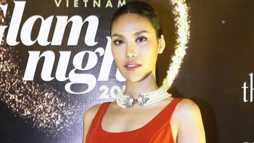 Vietnamese stars amass at HCM City fashion event 