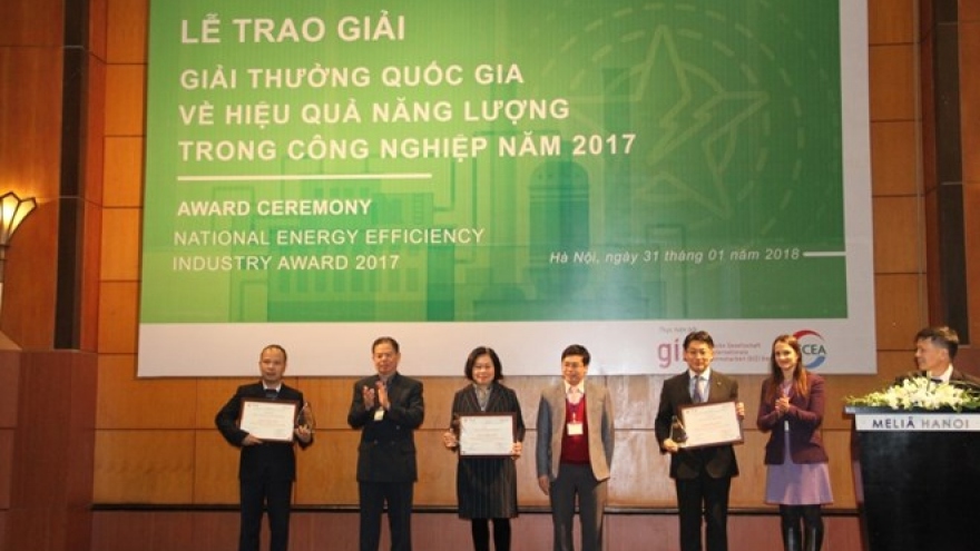 Vietnam Energy Efficiency Industry Awards 2017 presented in Hanoi