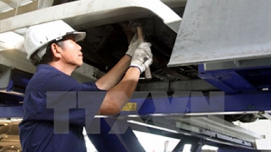 Foreign direct investment hits over US$3.7 billion 
