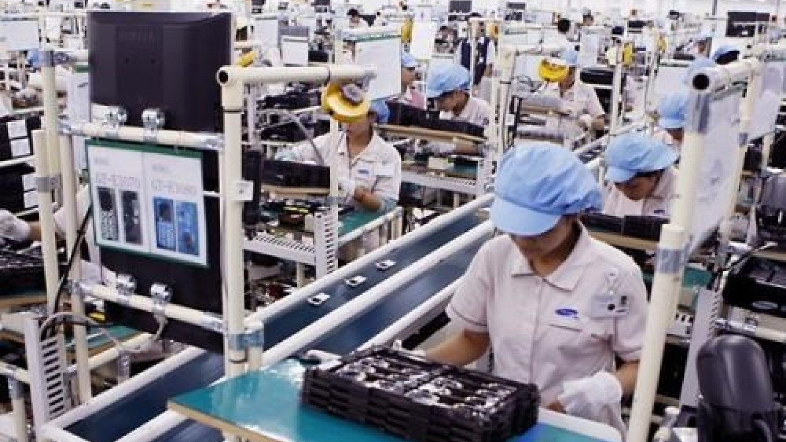 Greater connectivity urged between domestic, FDI firms in electronics
