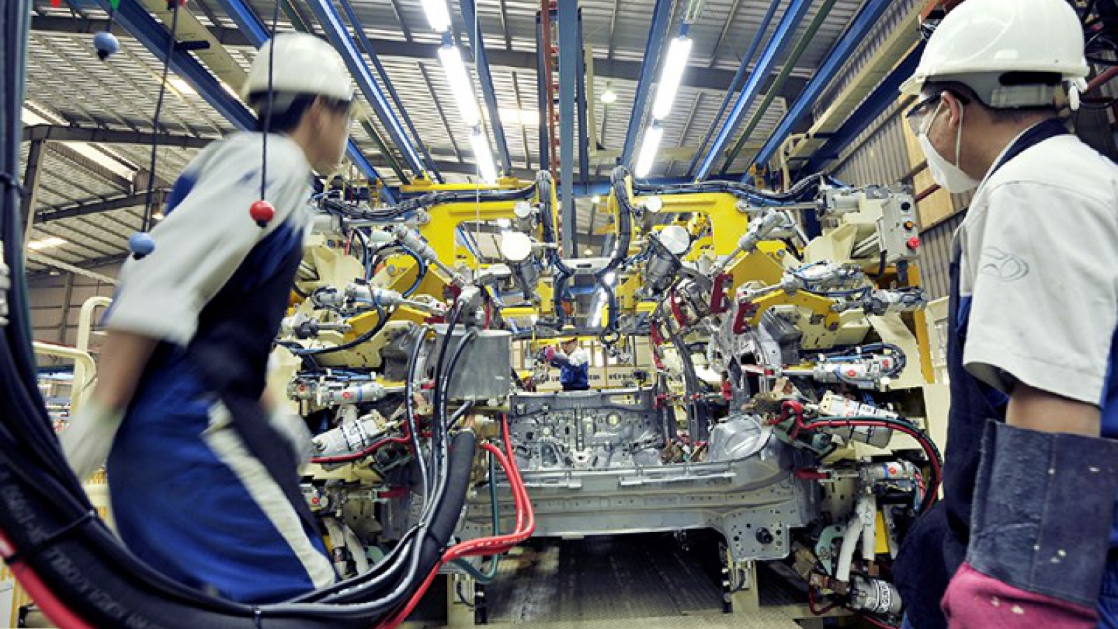 FDI in Vietnam hits record high during five month period