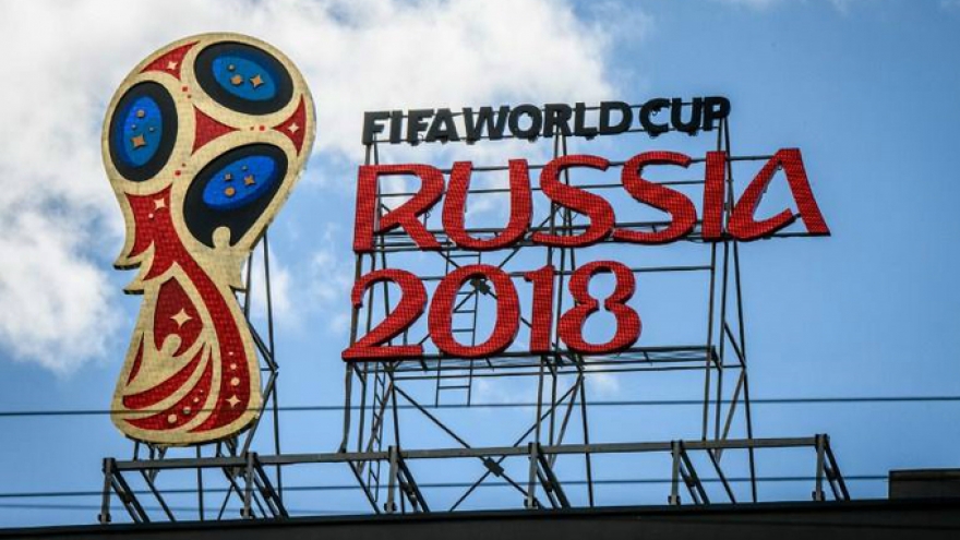 
        Vietnam strikes eleventh hour World Cup 2018 deal
                              