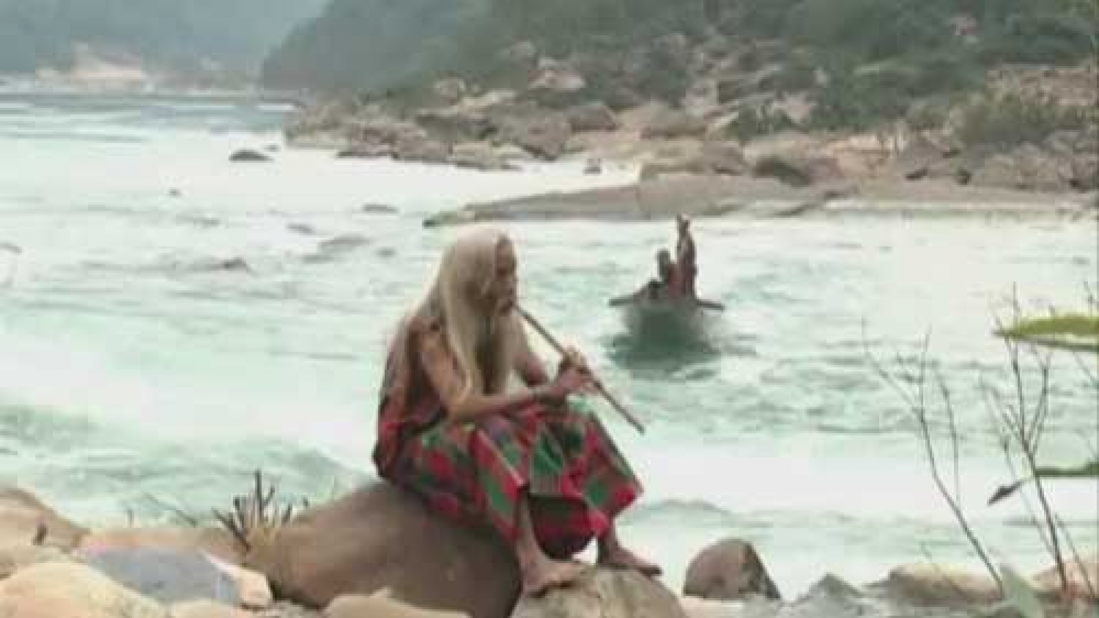 Flute melodies of the Bru-Van Kieu echo through Truong Son range