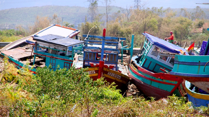 Ha Tinh resembles ship wreck site after Typhoon Doksuri