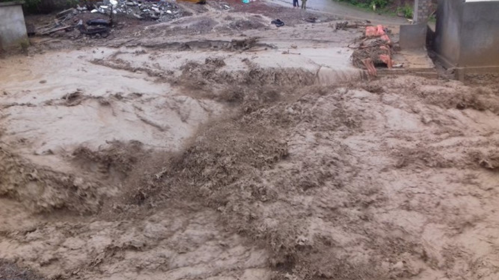 Houses swept away by flash floods in north-central Vietnam