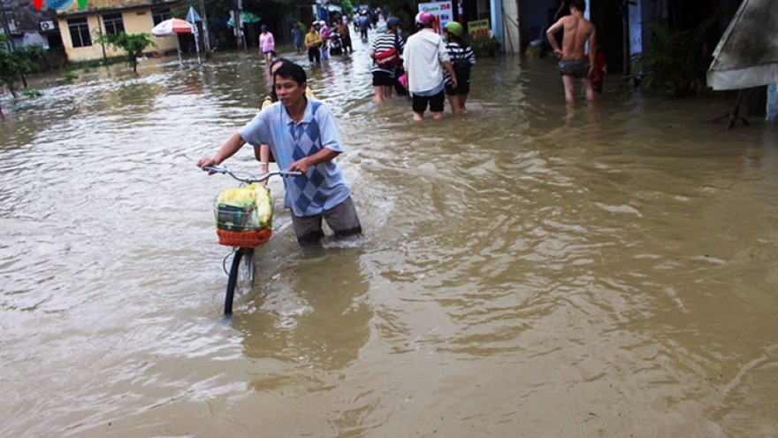 Raging floodwaters continue to make havoc of central region