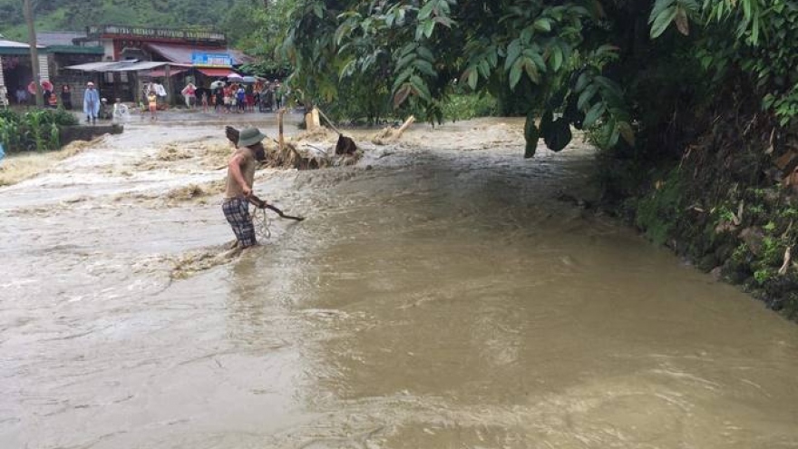 Deadly floods hit north-western provinces 