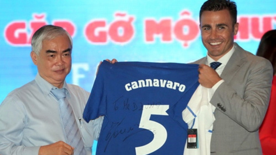 Italian star joins Vietnam’s Tiger Street Football