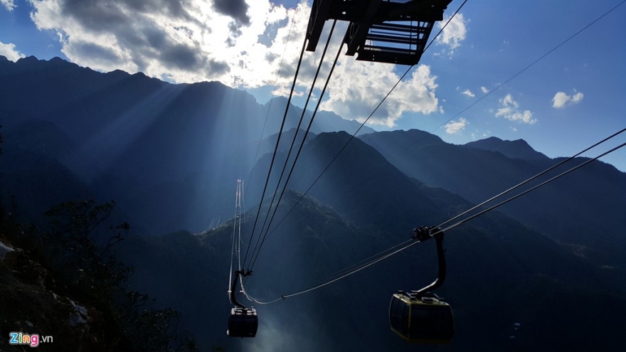 
        Fansipan Sa Pa Cable Car launches
                          
                      