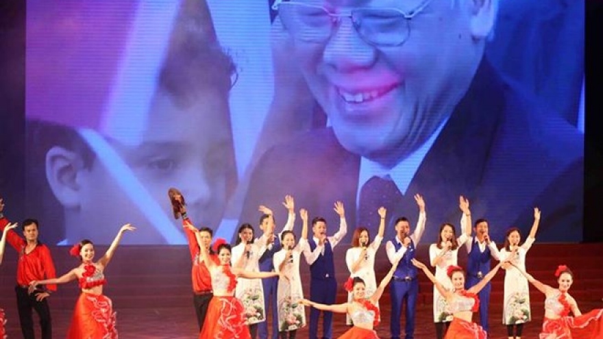 Fidel’s historic visit to Vietnam remembered in Quang Tri