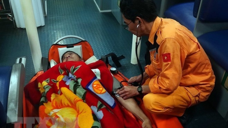 Filipino saved after suffering heart attack at sea