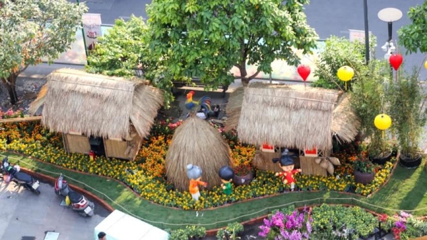Saigon’s Flower Street before opening time