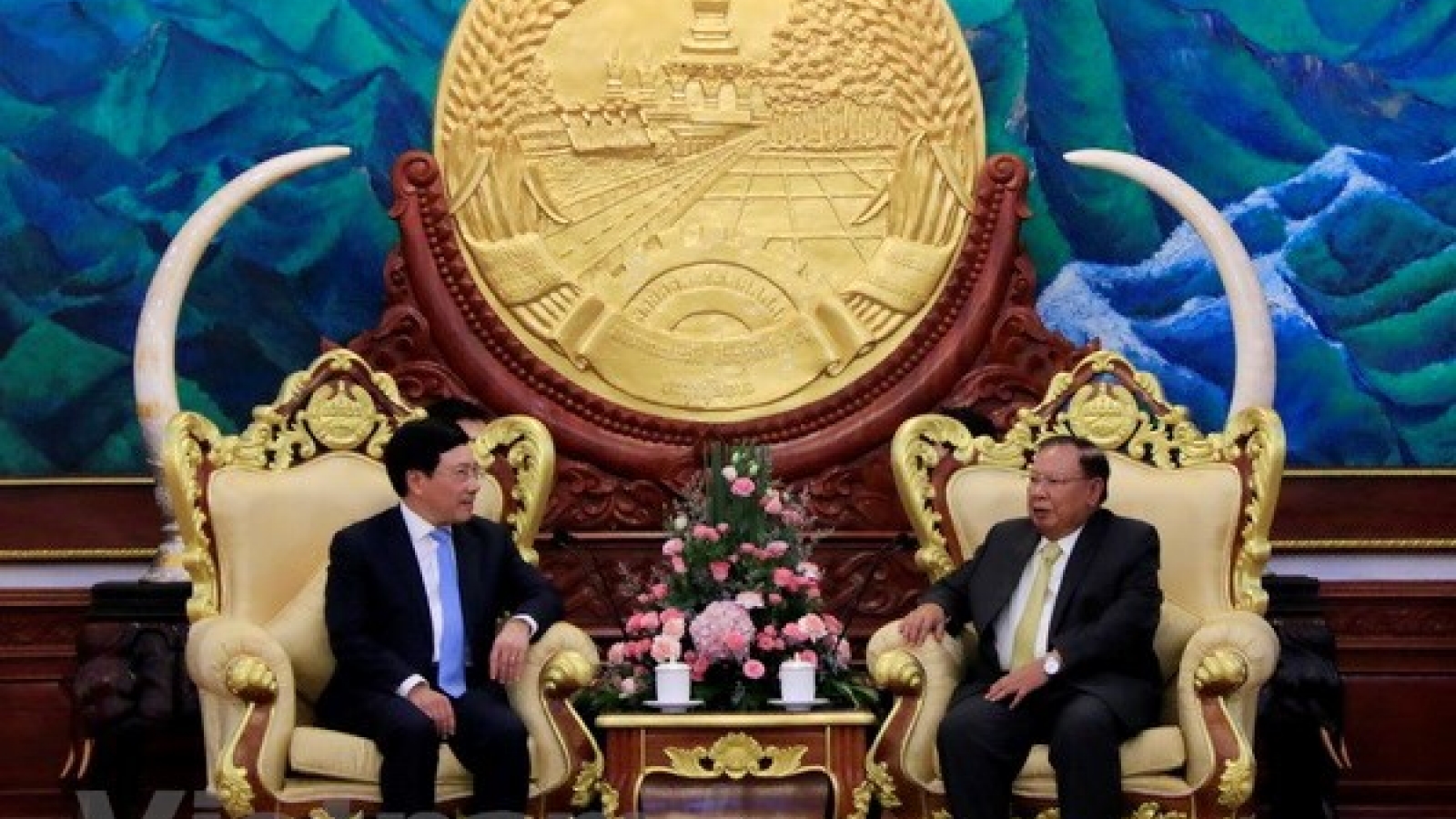 Deputy PM, FM Pham Binh Minh pays official visit to Laos