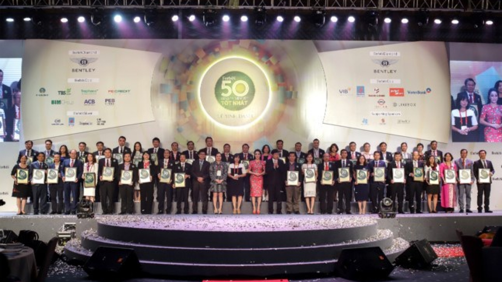 Forbes Vietnam honours top 50 listed firms