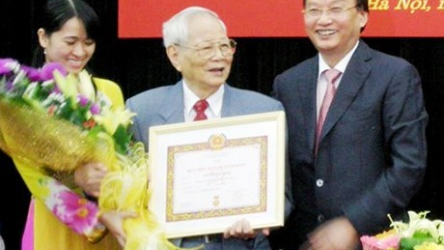 Former Politburo member Nguyen Duc Binh passes away