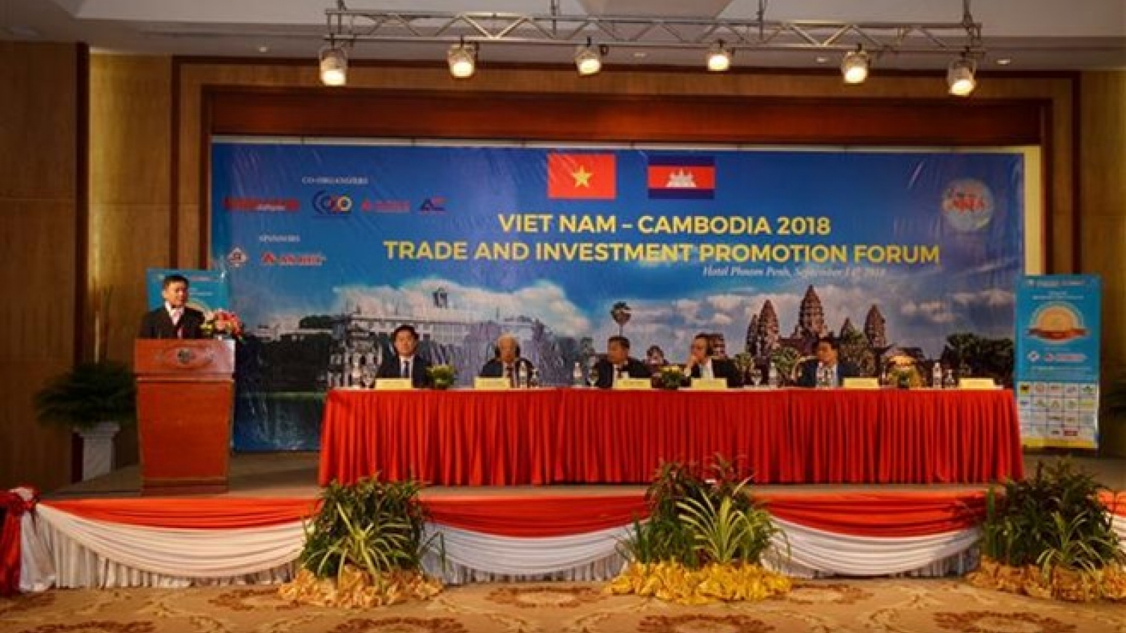Forum promotes Vietnam – Cambodia trade-investment
