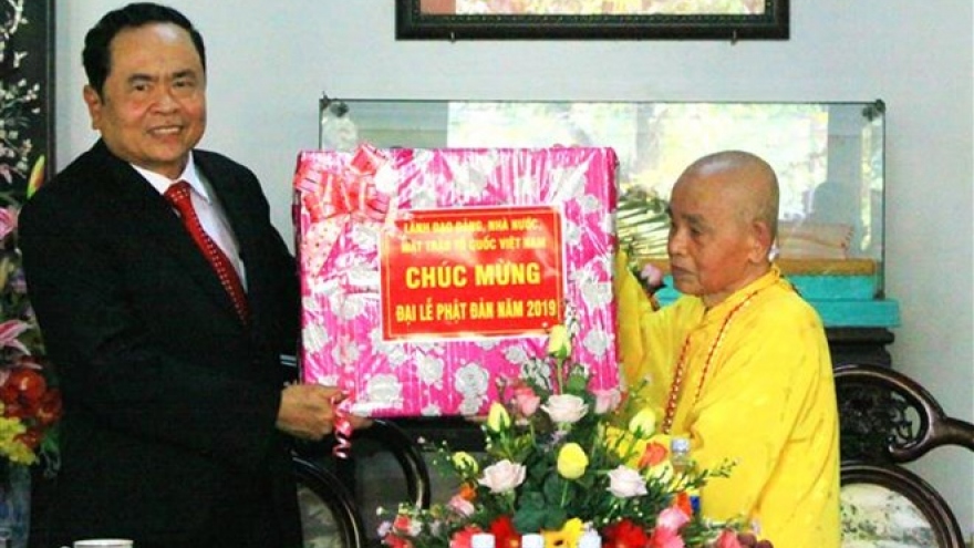 Front leader congratulates Buddhist dignitaries over Buddha’s birthday