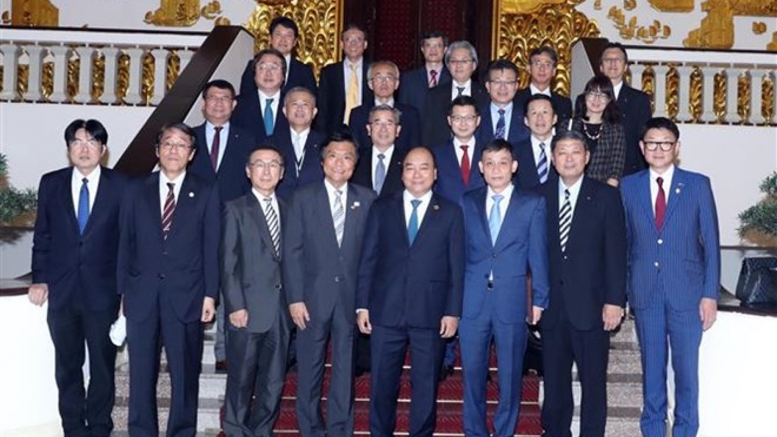 PM urges Fukuoka prefecture to foster multifaceted ties with Vietnam