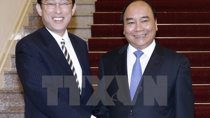 Prime Minister greets Japanese Foreign Minister