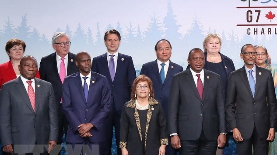 PM stresses int’l cooperation in climate change combat at G7 Outreach Summit
