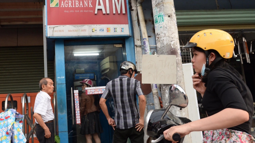 Vietnamese lenders shut down night-time ATM services for better security