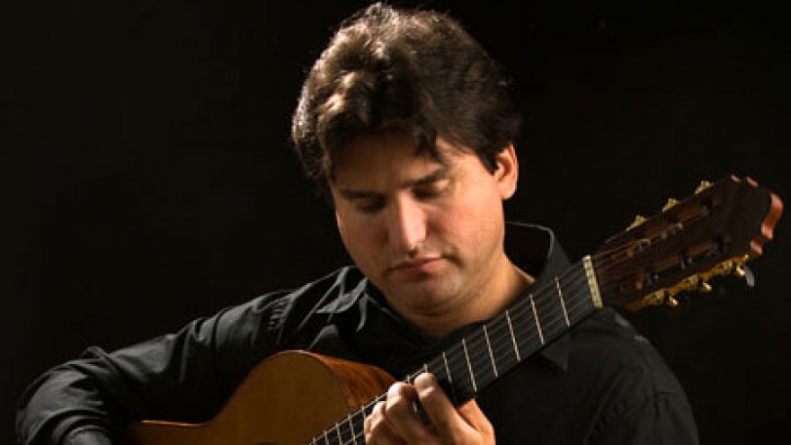 Rene Izquierdo to perform in Vietnam