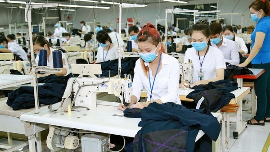 Garment-textile sector raises export target to US$35 billion