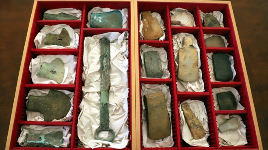 German police hand over antiquities to Vietnam