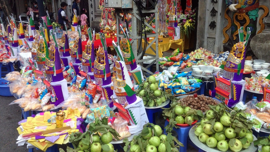 In photos: ‘Ghost month’ in Vietnam