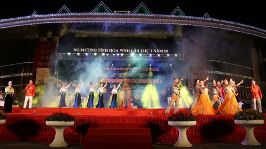 Muong minority group holds second Gong Festival