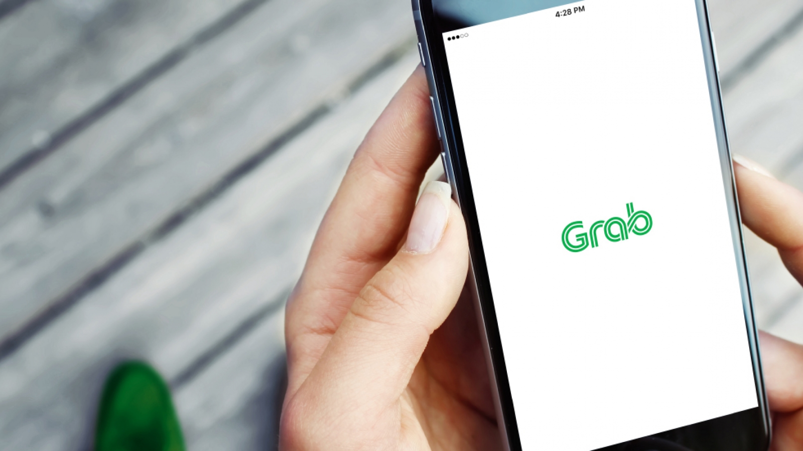 Grab rolls out cancelation fee in Vietnam