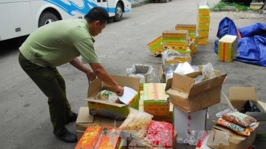 HCM City launches Tet food complaint line