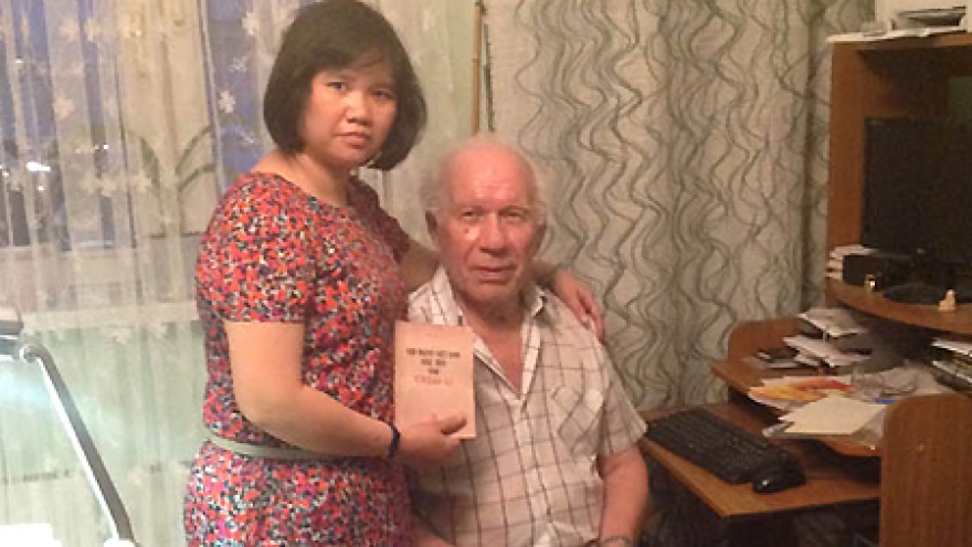 Russia publishes book about President Ho