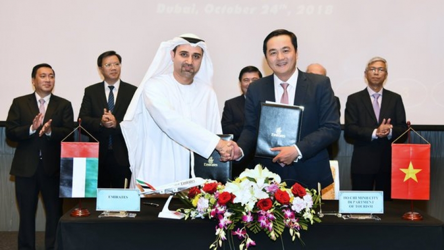 HCM City inks deals with Emirates to woo UAE tourists