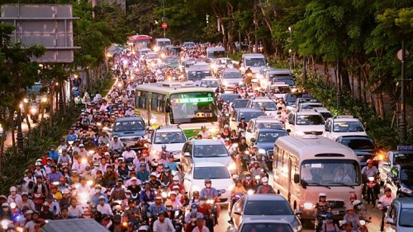 HCM City to spend US$80 mln to tackle congestion, inundation at airport
