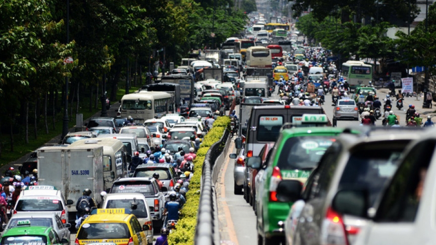 HCM City to cool down 10 congestion hot spots by year end
