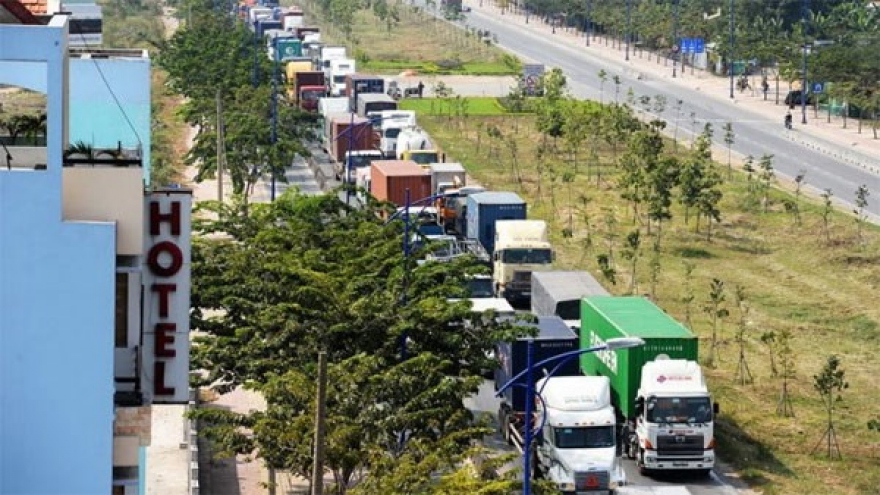 HCM City aims to reduce seaport traffic jams