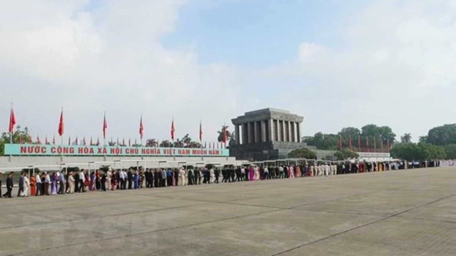 Hanoi looks to boost cooperation with Japan travel firms