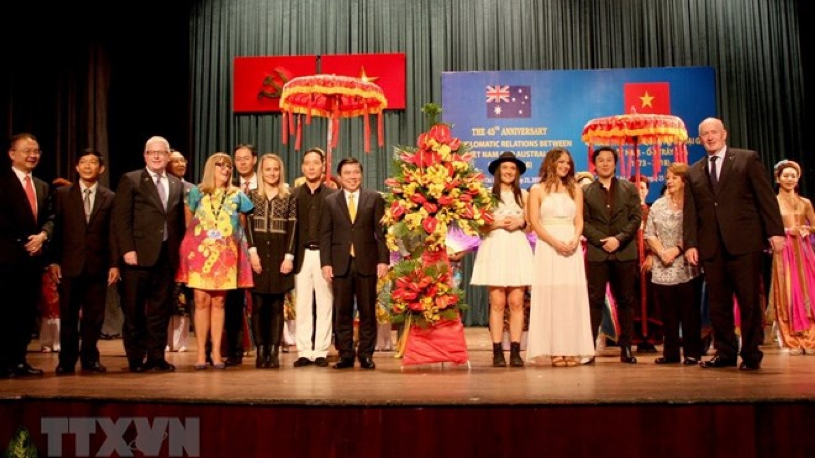 Vietnam-Australia diplomatic ties marked in HCM City