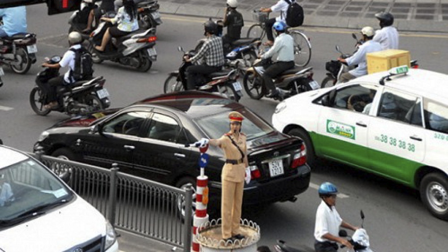 For a better Ho Chi Minh City: Improve traffic, standard of living