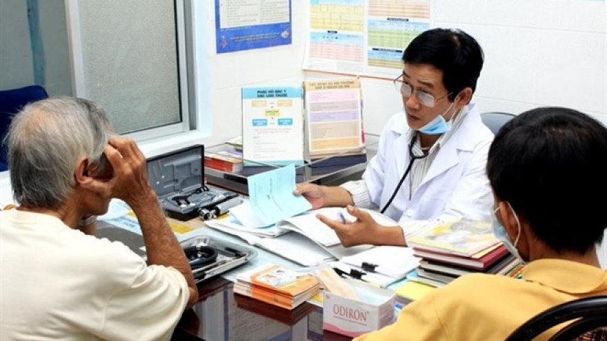 Khanh Hoa in need of HIV health workers