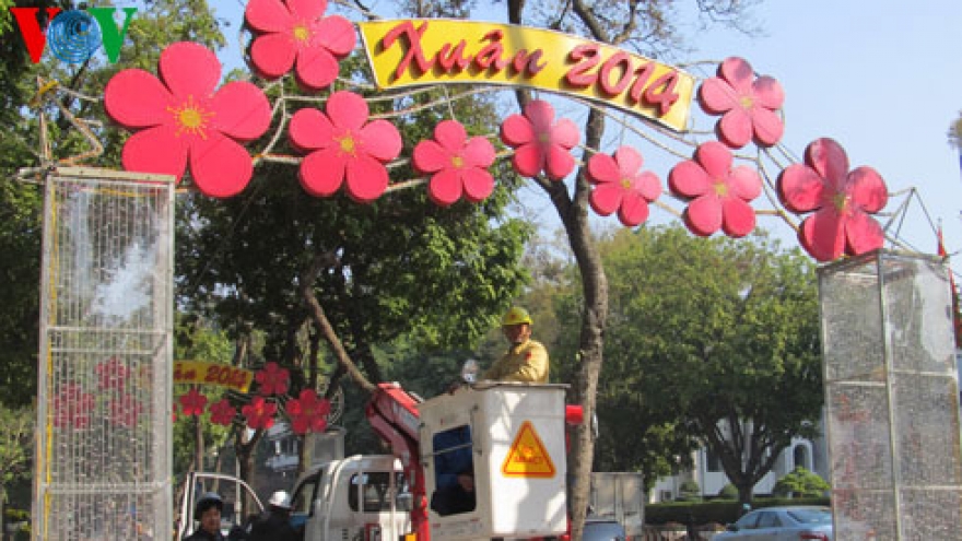 Hanoi welcomes Lunar New Year holiday