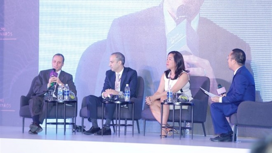 Experts: HR strategy constitutes top priority in technology era
