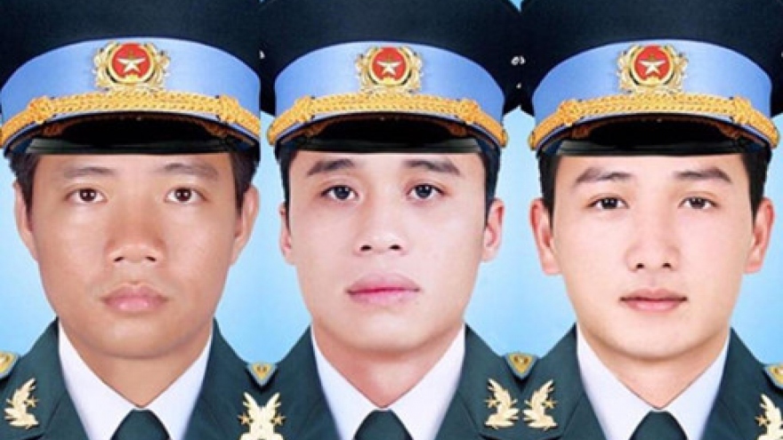 Memorial service for three crewmembers killed in EC 130 crash