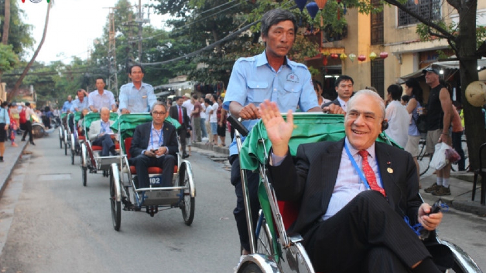APEC Finance Ministers visit Hoi An ancient city